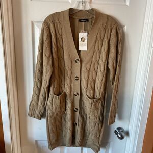 Fashion Sweater Women’s Size Small Brown Cardigan Pockets Cable Knit Big Button